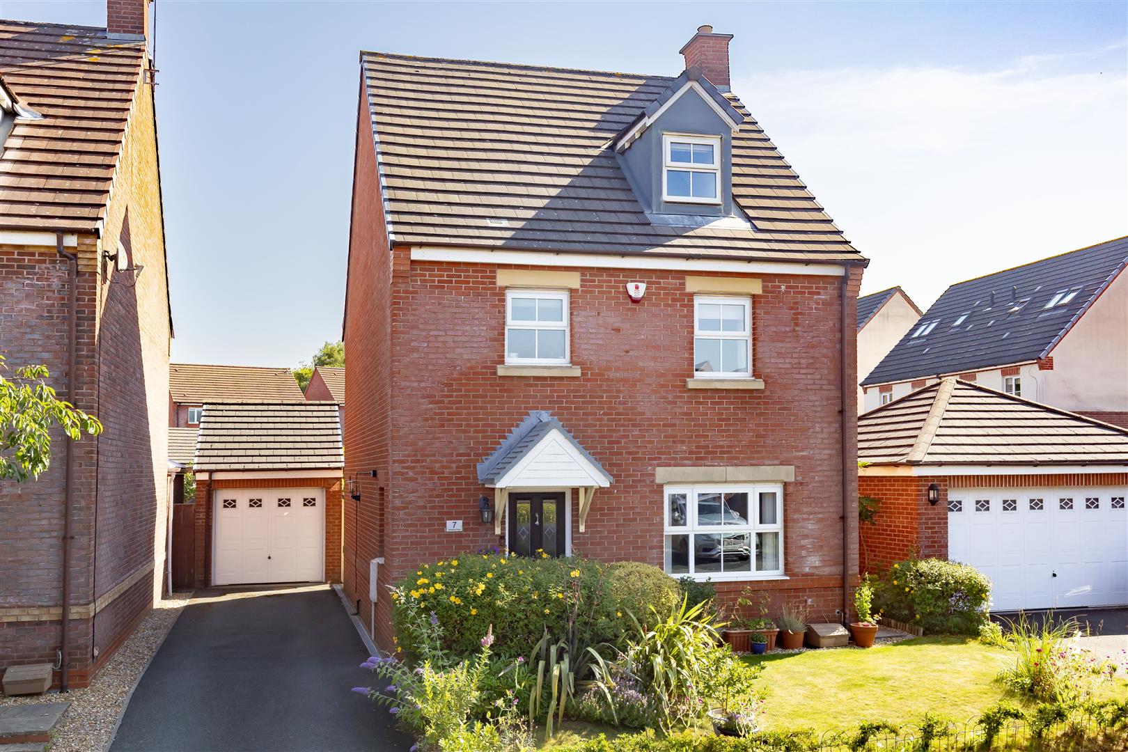 4 bed property in Yorkshire Close, Chorley